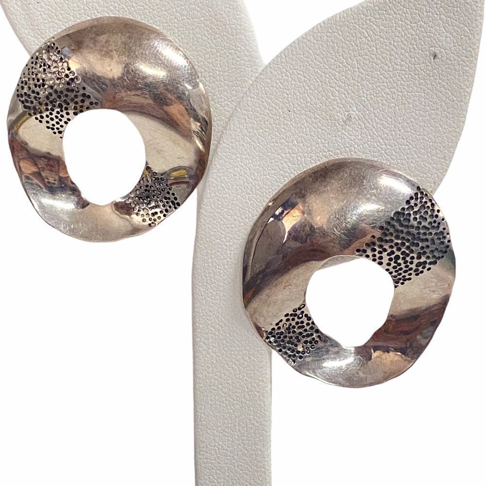 Vintage Artisan 925 14K Post Minimalist Wavy Earrings Signed SANDRA BAKER